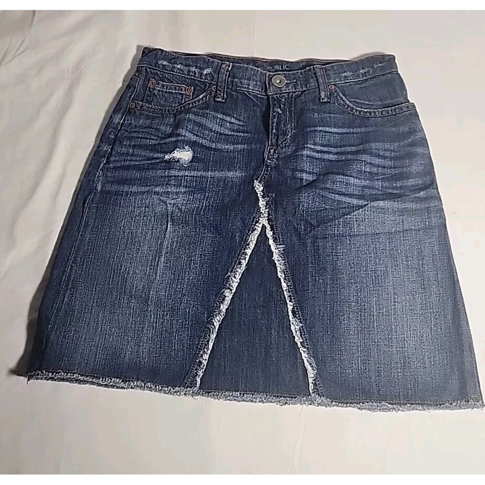 Banana Republic Women's Size 26 Distressed‎ & Frayed A-Line Jean Denim Skirt 90s